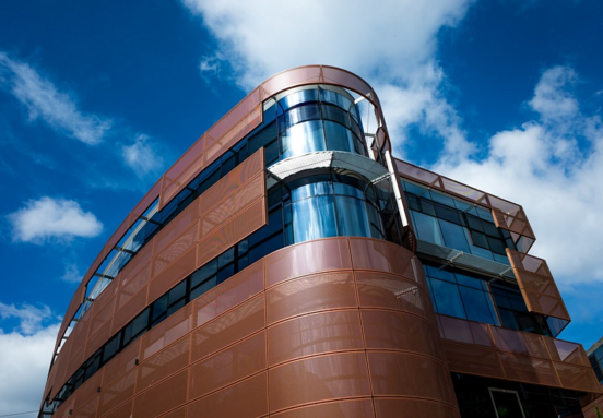 Amazon’s AI-driven job cuts: a transformative shift for office and warehouse real estate